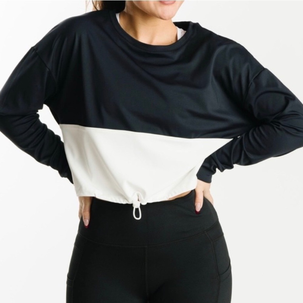 NWT Zyia Active L‎ Black Cinch Crop Top Long Sleeve Breathable Stretch Gorpcore